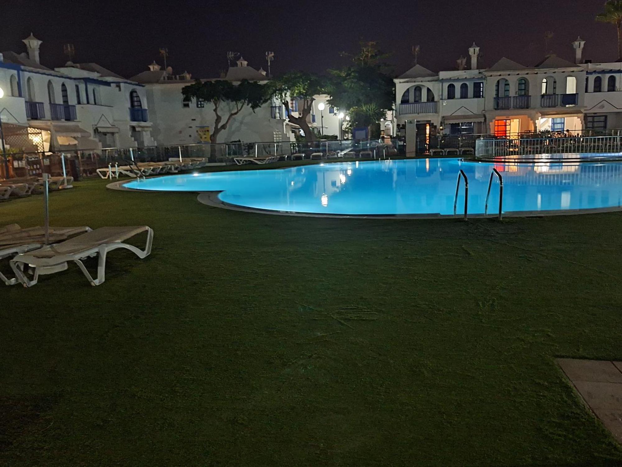Poolfront Bungalow Playa del Inglés Exteriör bild